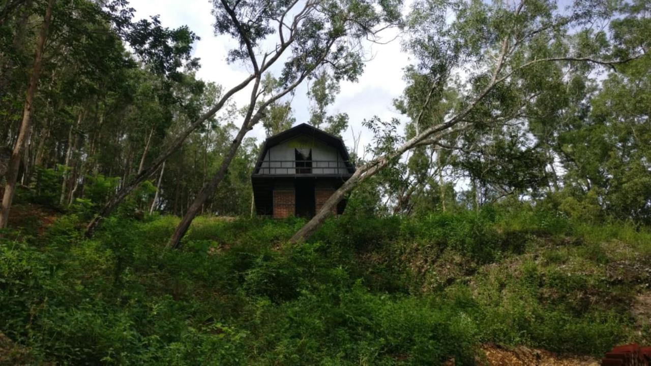 Seribu Batu Songgo Langit Resort & Camp Bantul Exterior foto